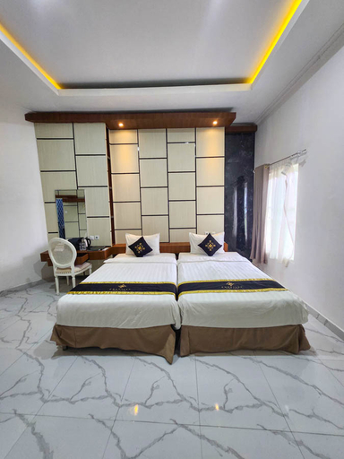 bedroom 11