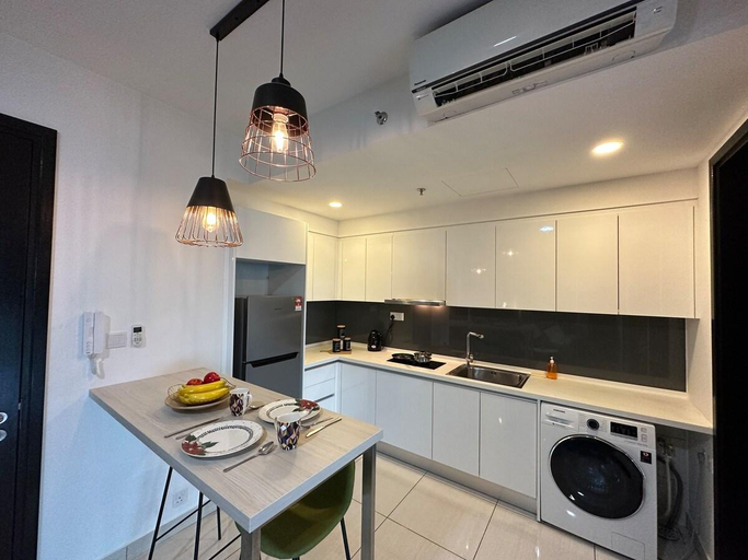 Others 4, Almas suites Cozy NETFLIX100mbps By STAY, Johor Bahru