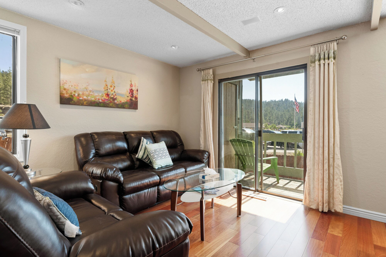 Others 4, Lakeview Condo, San Bernardino