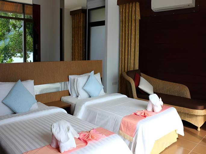 Bedroom 2, Chai Chet Resort, Koh Chang
