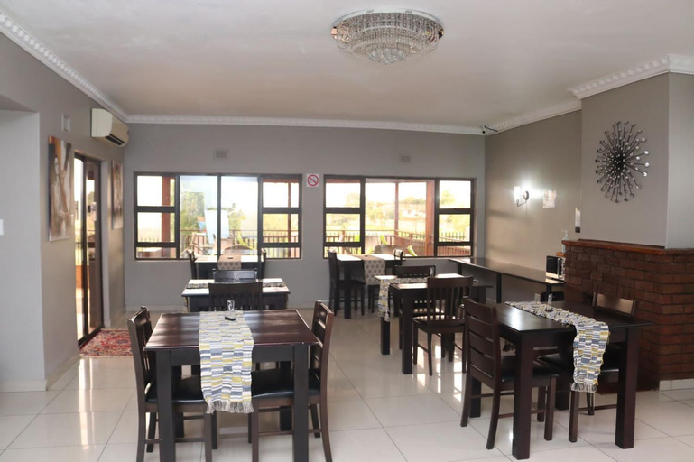Food & Drinks 4, Belz Boutique Hotel, Sisonke