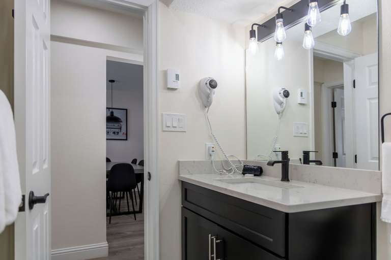 Bathroom 3, The Fold Hotels Steamboat Springs, Routt