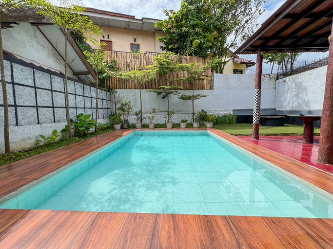 Others 3, Villa Doi Puncak 2BR With Private Pool & Karoeke, Bogor