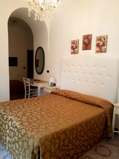 Bedroom 3, Hotel La Vela-Castello Il Rifugio, Genova