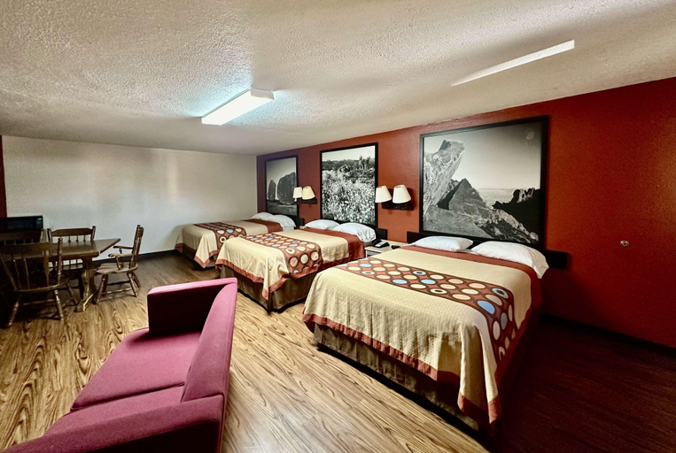 Bedroom 4, Super 8 By Wyndham Athens Tx, Henderson