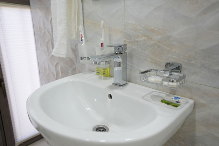 Bathroom 4, Kamilovs' Hotel, Tashkent City