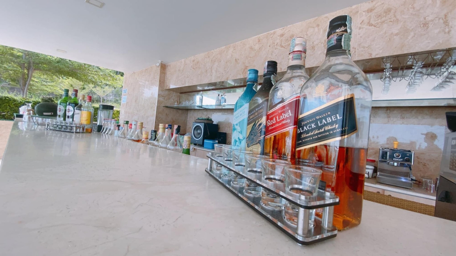 Food & Drinks 5, Ta Yai Beach Resort, Pattaya
