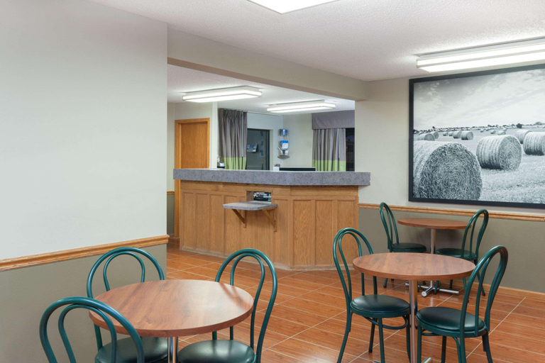 Public Area 2, Super 8 by Wyndham Gilman, Iroquois