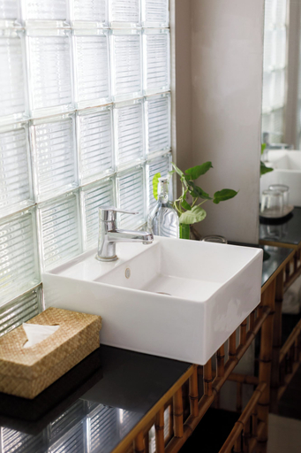Bathroom 13