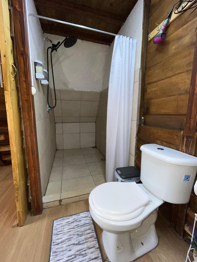 Bathroom 3, Chalets Vistas del Poas, Santa Bárbara