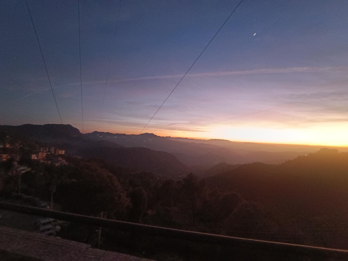 Others 4, Sunshine B&B, Shimla