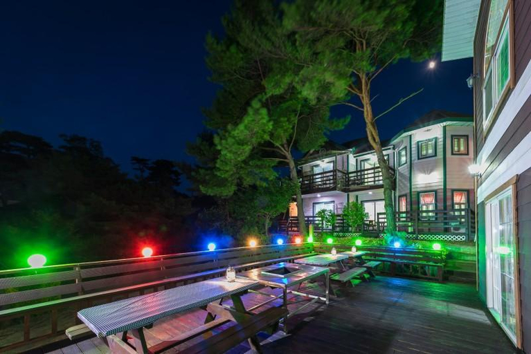 Others 5, Taean Geuttaegeu Pension, Taean