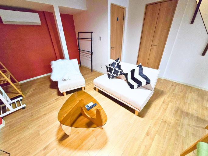 Others 4, kyouchikutei condo, Osaka