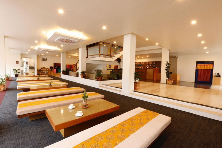 Others 3, Resort Thim Dorji, Lamgong