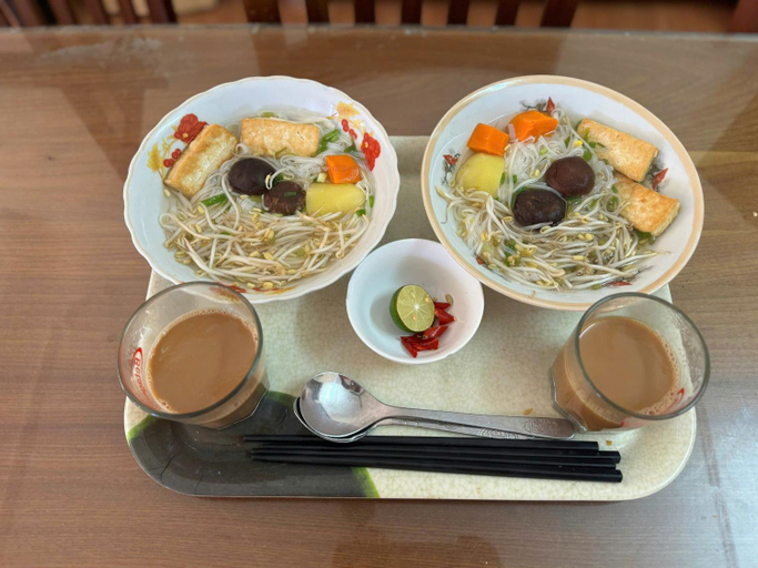 Food & Drinks 3, Kim's Family Hotel, Hạ Long