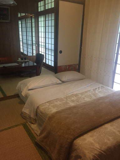 Bedroom 4, Shirahama Hotel, Nago