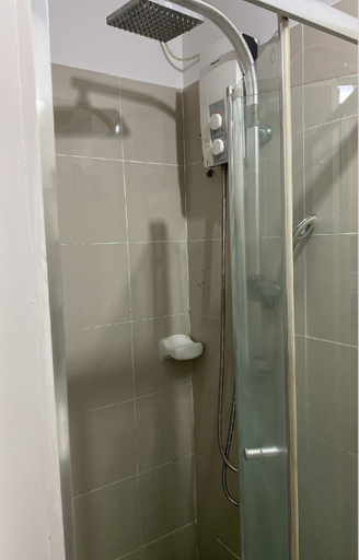 Bathroom, grass residences tower2 21Floor, Quezon City