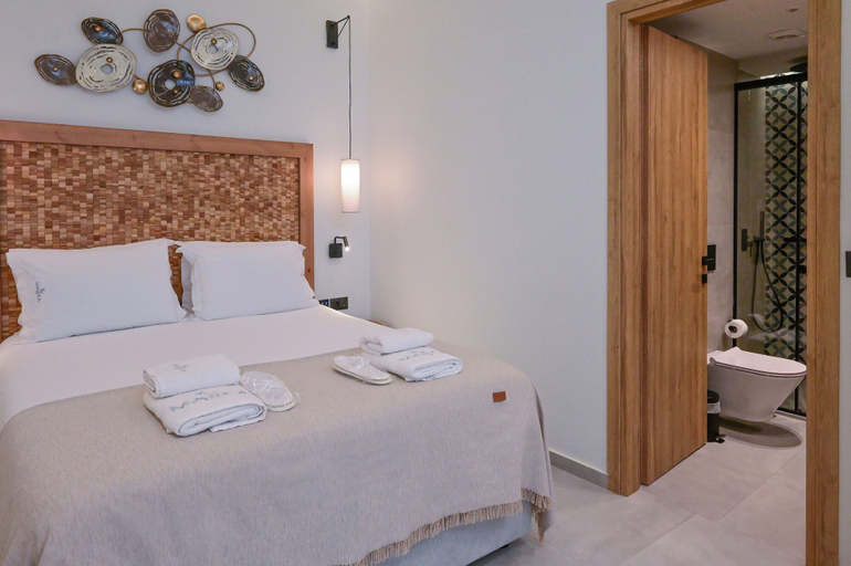 Bedroom 5, Marea Boutique Suites, Crete