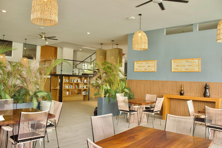 Food & Drinks 5, ITARE BEACH HOUSE, Compostela