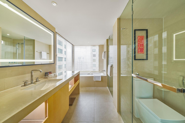 Bathroom 5, Marco Polo Wuhan Hotel, Wuhan