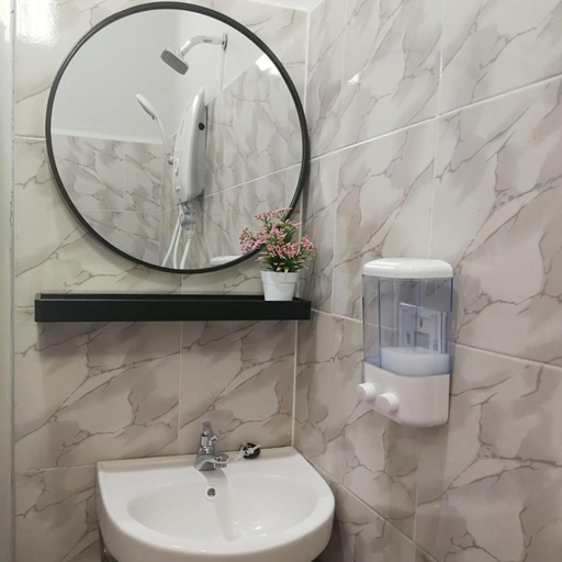 Bathroom 3, D'Embun Inap Desa Besut, Besut