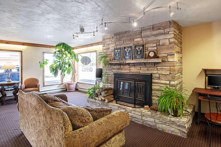 Public Area 2, Rodeway Inn Gunnison - Crested Butte, Gunnison