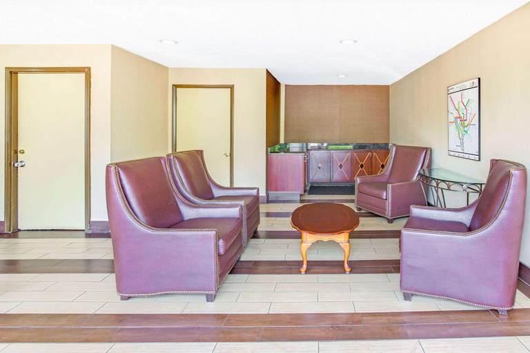 Public Area 2, Travelodge by Wyndham Silver Spring, Montgomery