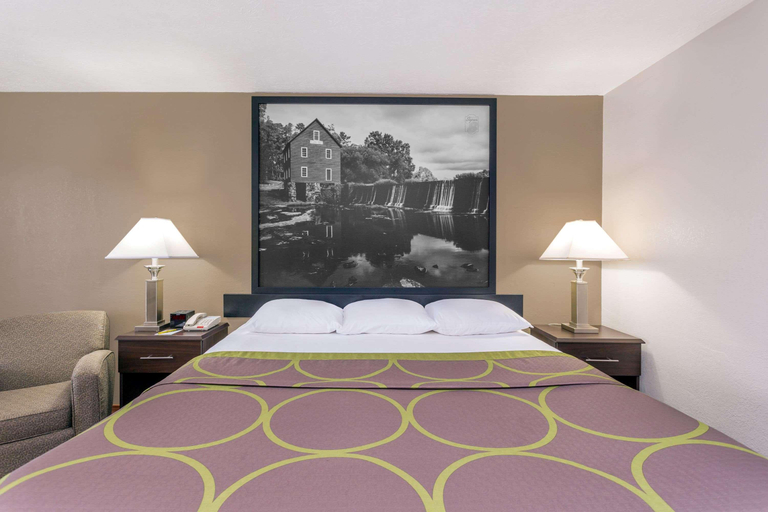 Bedroom 3, Super 8 By Wyndham Locust Grove, Henry