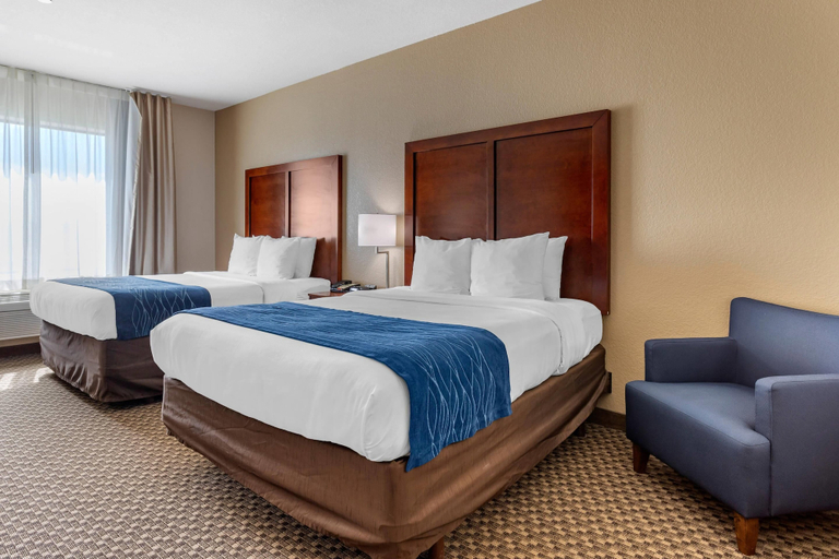 Bedroom 2, Comfort Inn & Suites Navasota, Grimes