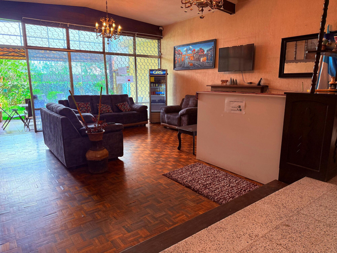 Others 3, EL TEJAR HOSTAL, ZONA 13