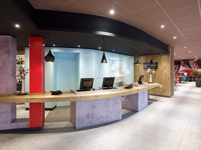 Public Area 3, ibis Koeln Centrum, Köln