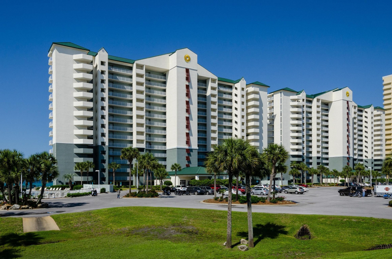Exterior & Views 2, Long Beach Resort 4-1101, Bay