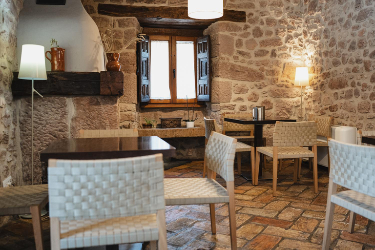 Food & Drinks 5, Hotel Rural LATORRIEN DE ANE, Navarra