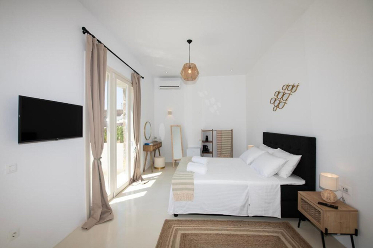 Room 5, Adyton Luxury Suites Mykonos Poolside Luxury, South Aegean