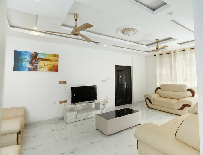 Others 4, Monroe Luxury Apartments, Kumasi