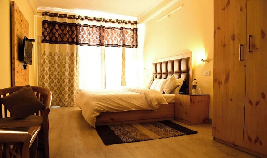 Bedroom 3, Shimla Hill View Hostel, Shimla