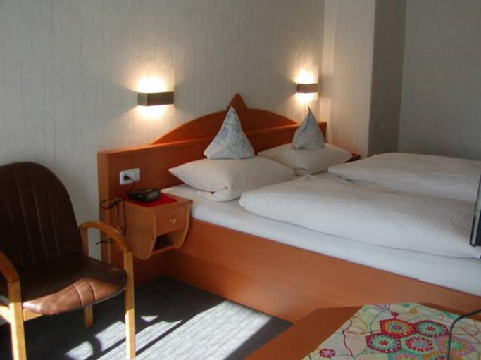 Bedroom 4, Kurhotel Eichwaldeck, Unterallgäu