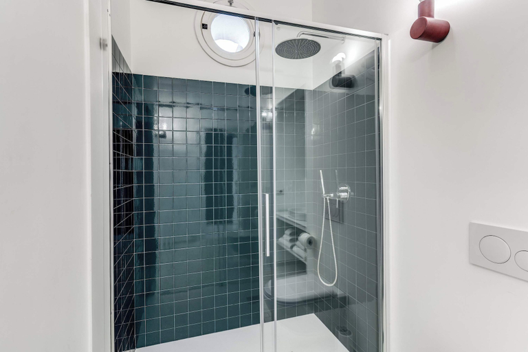 Room 4, Giulia 2 Villa Apartment Shared Pool Sea Views, Napoli
