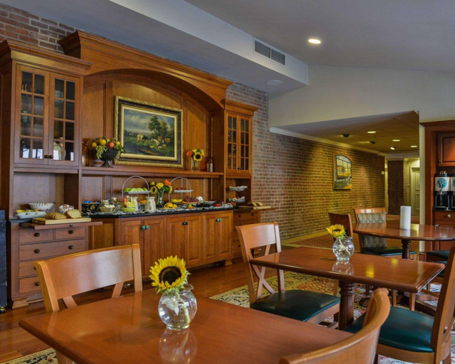Food & Drinks 3, The Inn At Henderson'S Wharf, An Ascend Hotel Coll, Baltimore