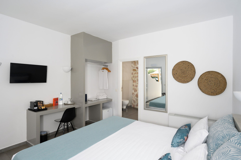 Bedroom 4, Impressive One, South Aegean