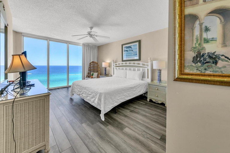 Bedroom 3, Long Beach Resort 1-1203, Bay