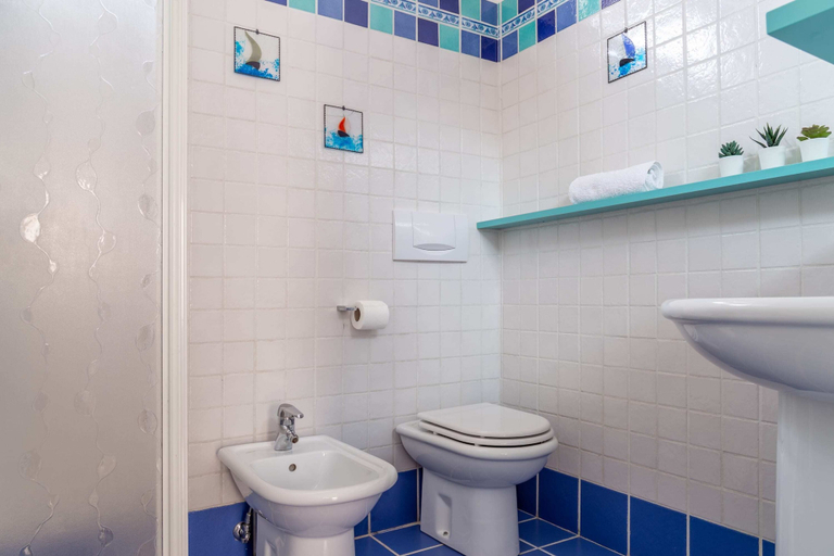 Bathroom, Trieste - Spiridione, Trieste