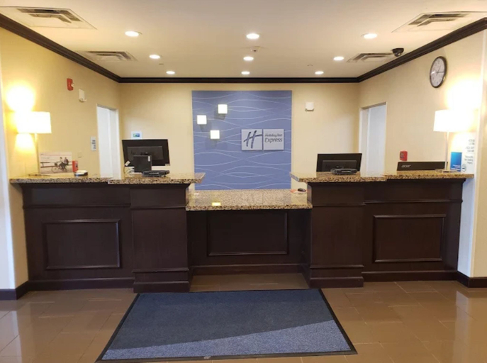 Public Area, Holiday Inn Express & Suites CAMBRIDGE by IHG, Guernsey