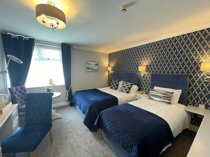 Bedroom 3, Ardboyne