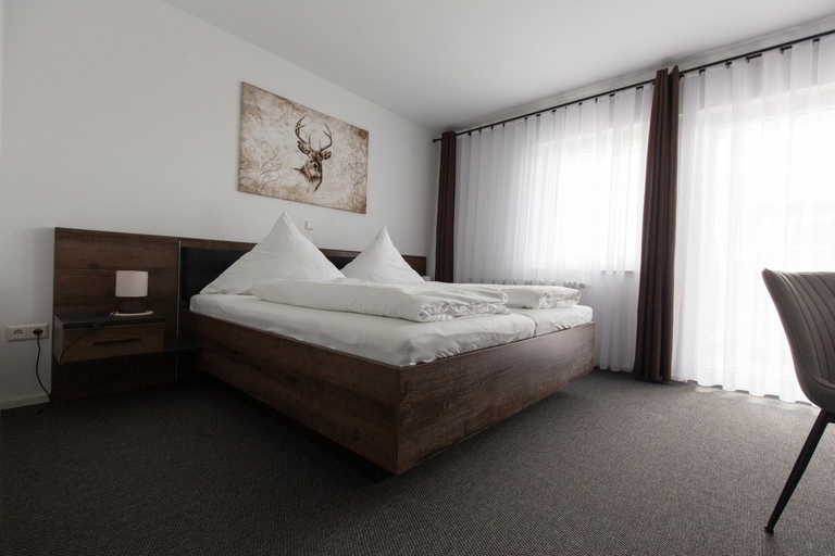 Bedroom 2, Pension Landgasthof Schutzen, Konstanz