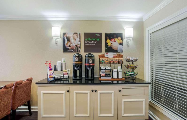 Food & Drinks, Extended Stay America - Memphis - Poplar Avenue, Shelby