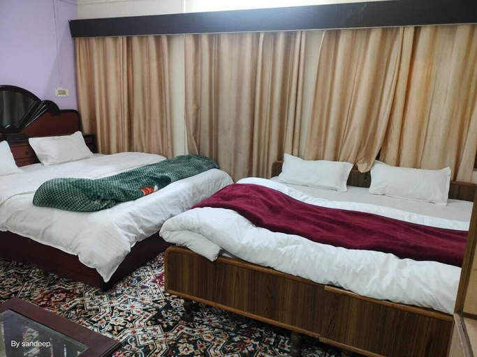 Others 5, Hotel Acharya Sadan, Chamoli