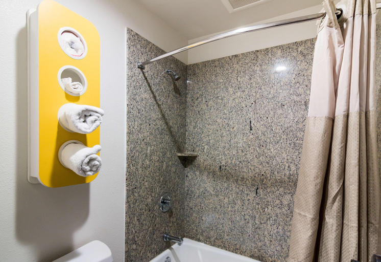 Bathroom 5, Motel 6 South El Monte CA, Los Angeles