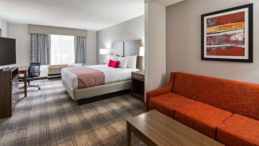 Bedroom 3, Bw Plus Philadelphia-Choctaw Hotel And Suites, Neshoba
