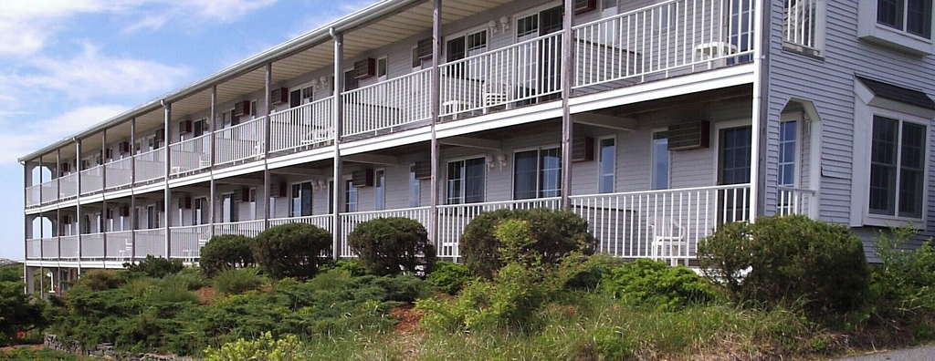 Exterior & Views, Horizons Beach Resort, Barnstable